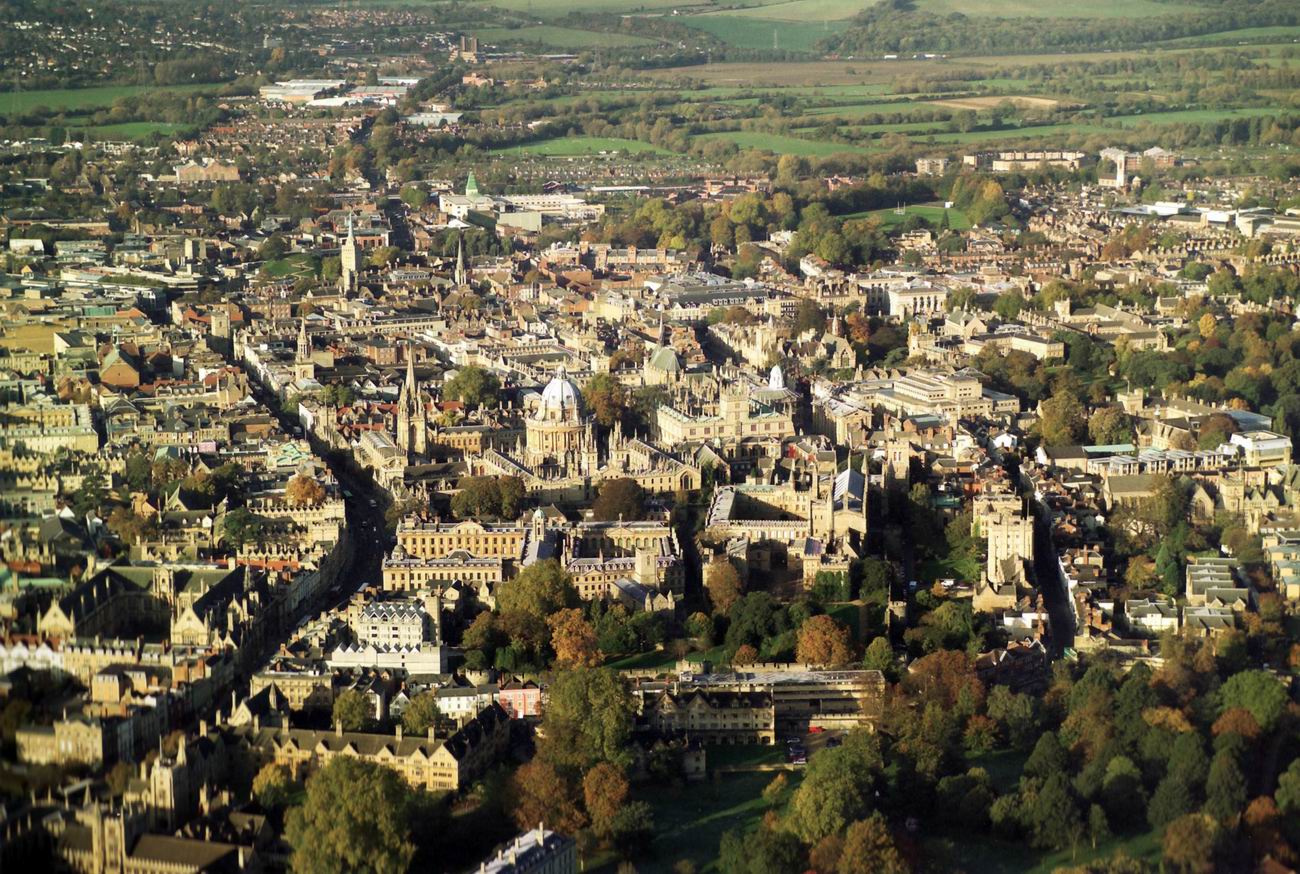 The Tim Harris Oxford Gallery - View from the air